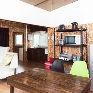  別荘 Rustic Modern House In
